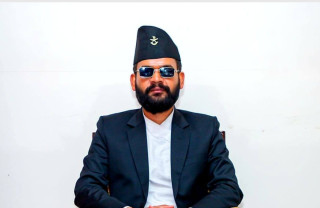 बालेन फेरी कलाकारितामै ,बाबाको सम्झनामा बनेको गीतले तोड्यो रेकर्ड